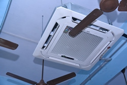 सार्वजनिक वाचनालय आता वातानुकुलित